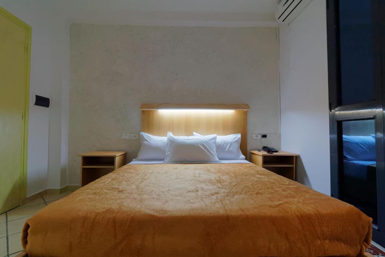 Hotel Roma チュニス エクステリア 写真